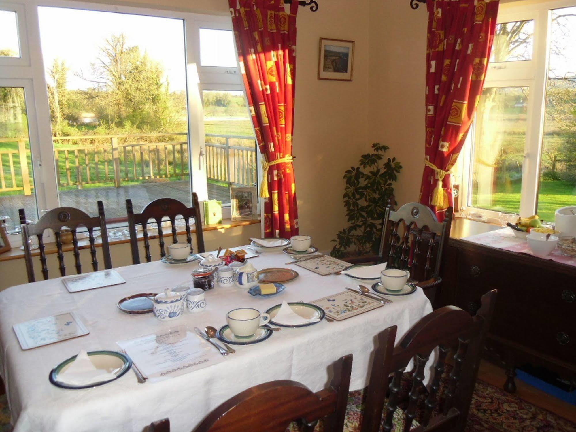 Lake Avenue House Ballyconnell  Εξωτερικό φωτογραφία