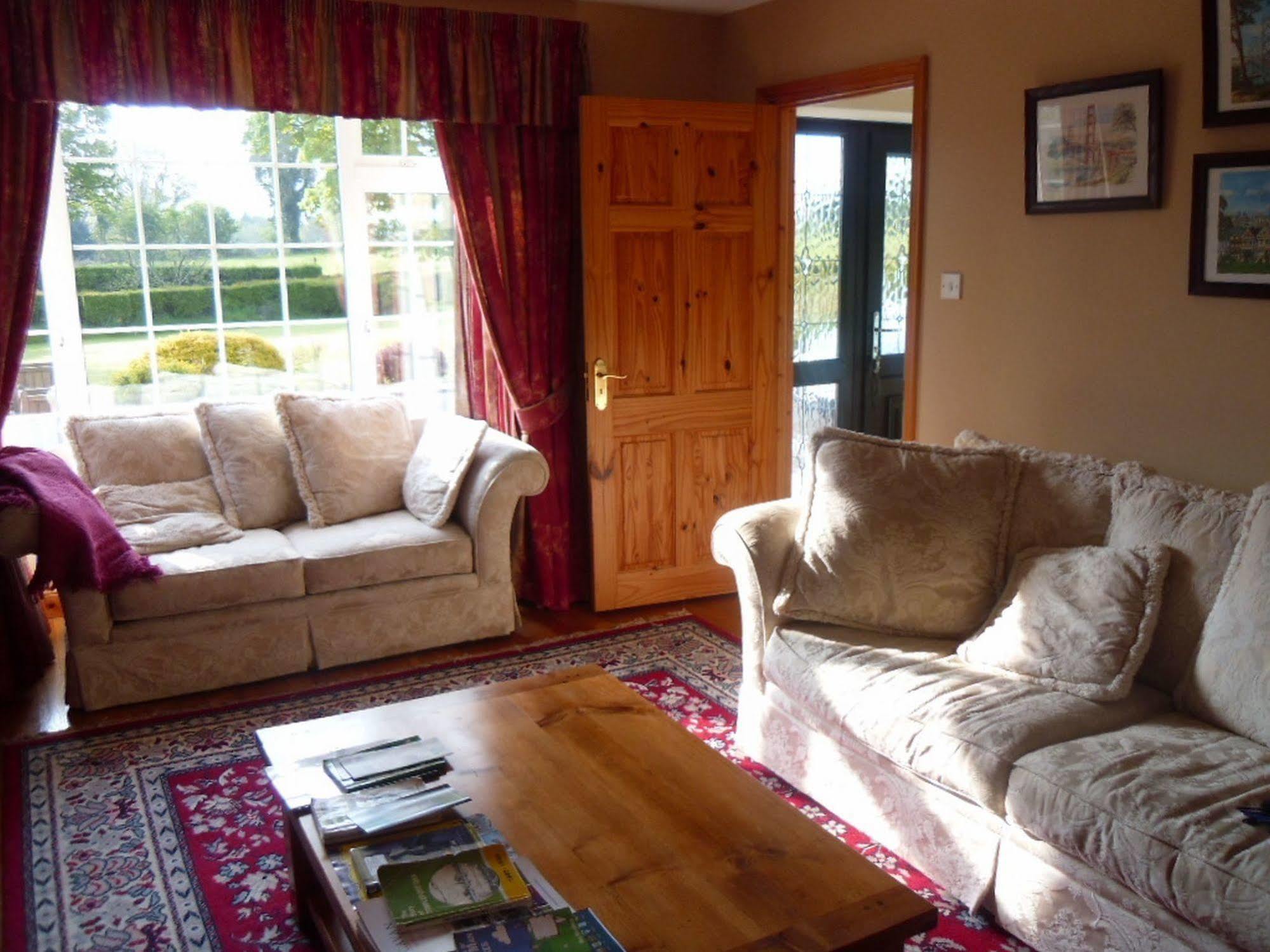 Lake Avenue House Ballyconnell  Εξωτερικό φωτογραφία